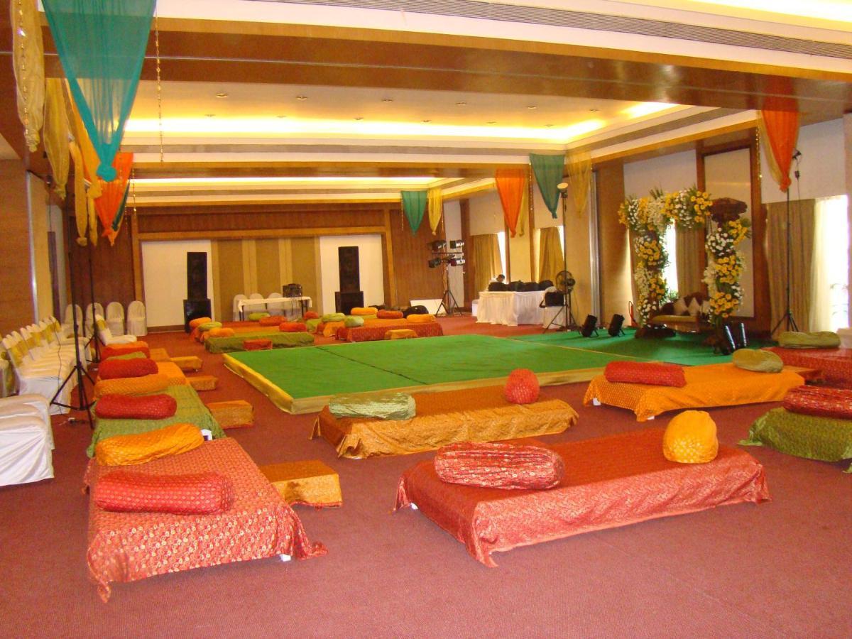 The Lagoona Resort Lonavala Εξωτερικό φωτογραφία