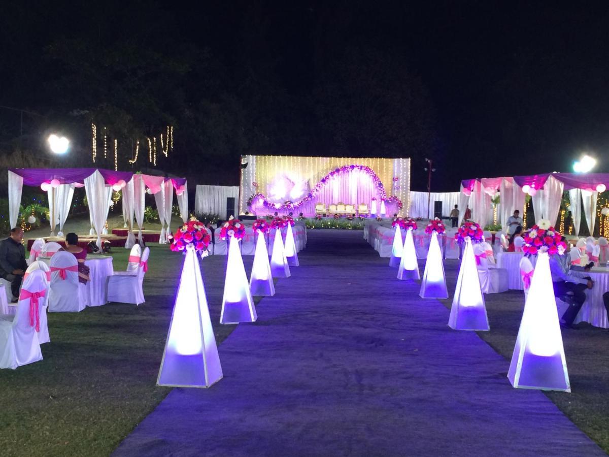The Lagoona Resort Lonavala Εξωτερικό φωτογραφία
