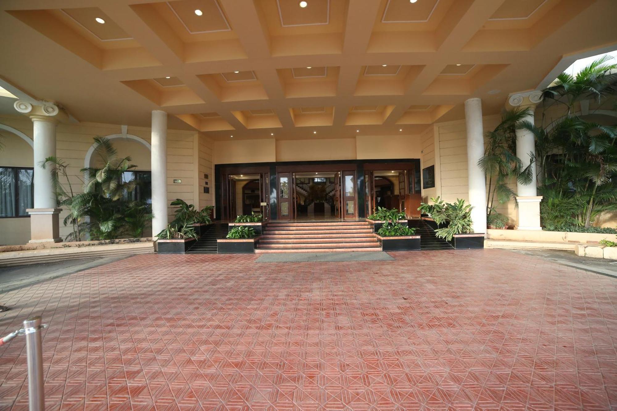 The Lagoona Resort Lonavala Εξωτερικό φωτογραφία