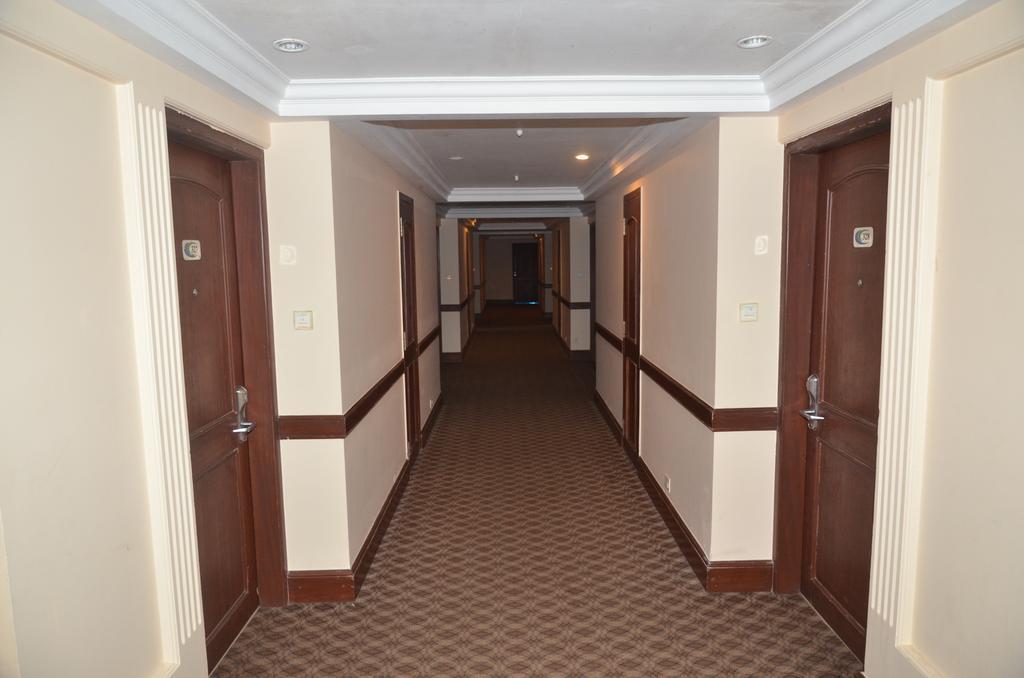 The Lagoona Resort Lonavala Εξωτερικό φωτογραφία